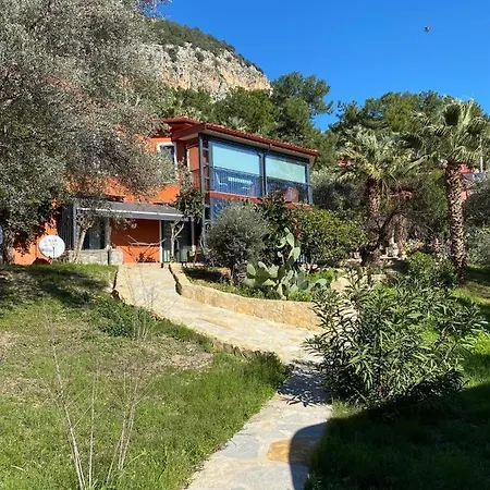 Hotel Villa Goecek *